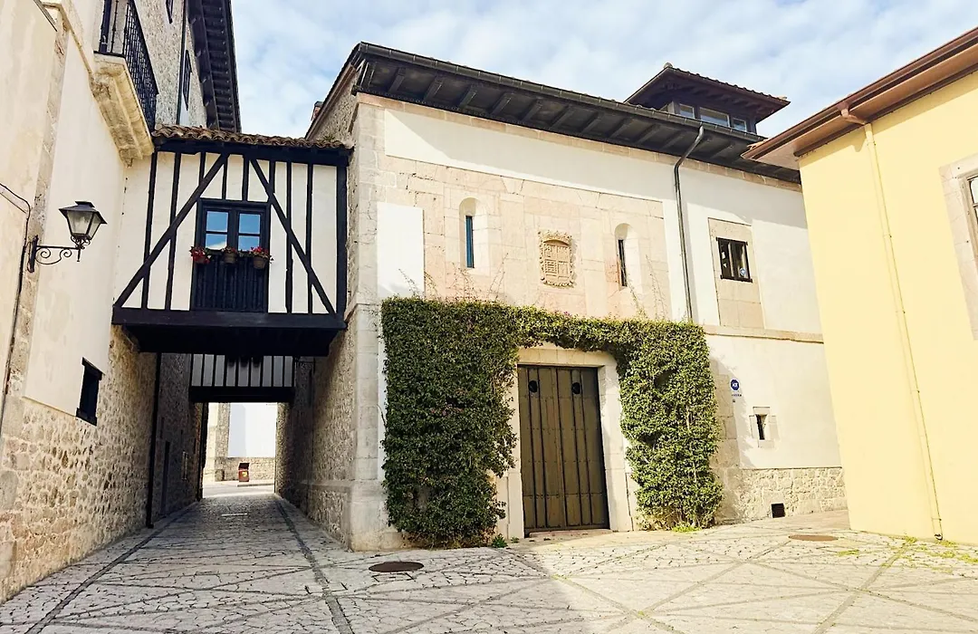 Llanes Suites-1